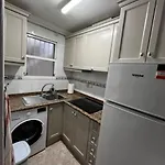 Appartement Casanovas- Air Conditioning