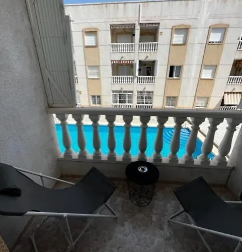 Апартаменты Casanovas- Air Conditioning Торевьиа